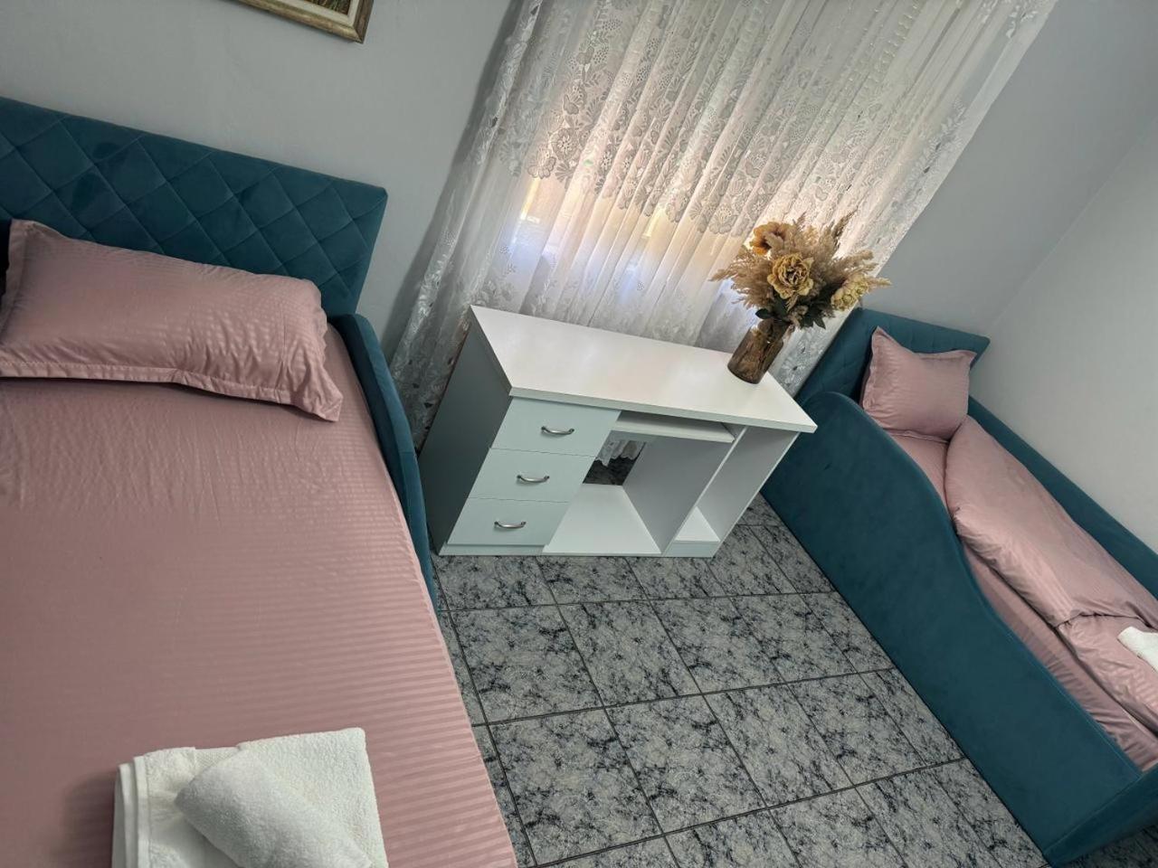 Your House In Tiranë Ngoại thất bức ảnh